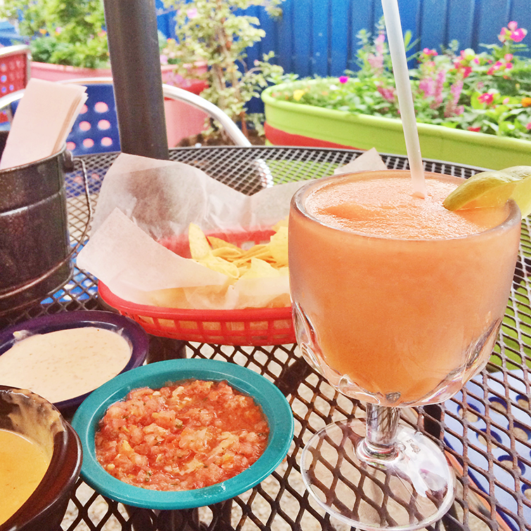 Chuy's Dallas Texas Peach Margarita