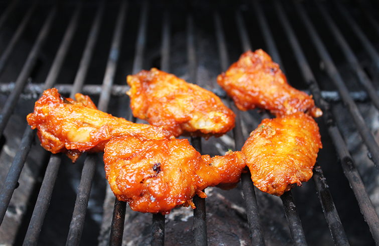 grilled hot wings