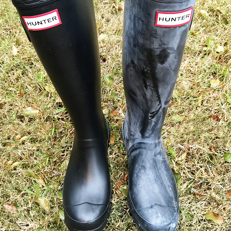 hunter shiny black boots