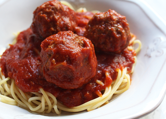 Homemade Spaghetti and Meatballs with Ragu - The Southern Thing