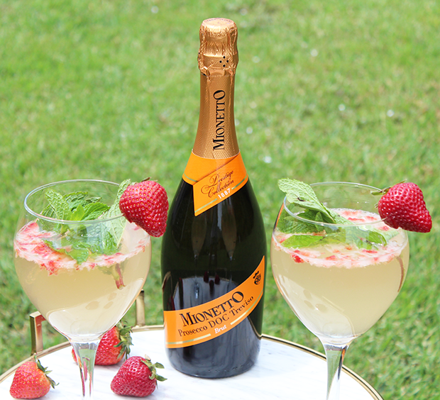 strawberry lemonade prosecco punch 