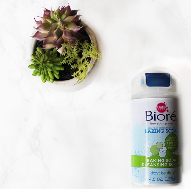 Biore baking soda cleansing scrub