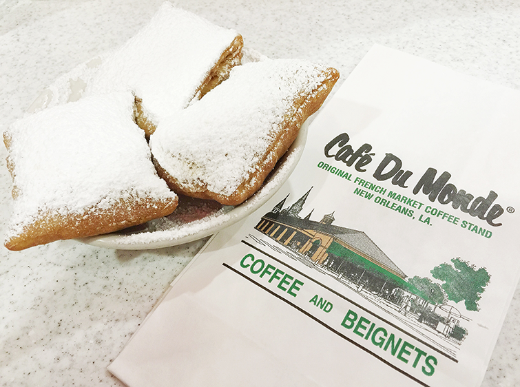 Cafe du Monde beignets