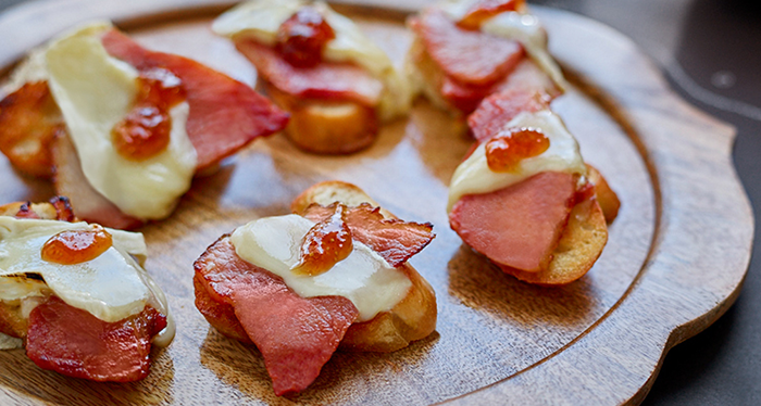 Ham and Brie Crostini with Fig