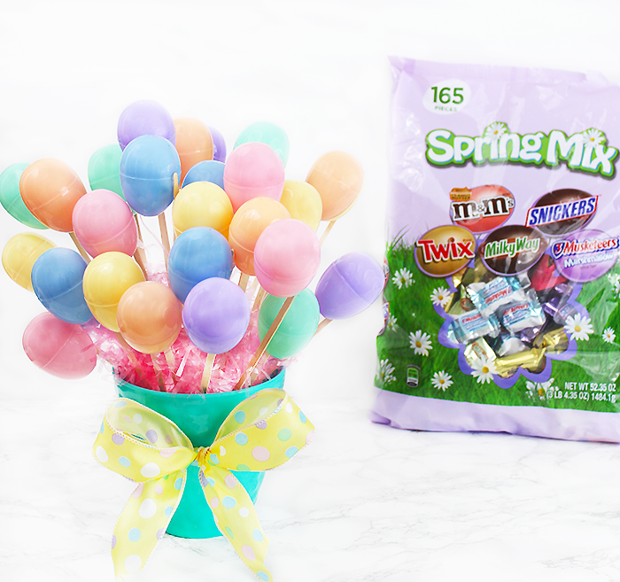 DIY Easter Egg Bouquet with Candy: Easter Egg Hunt Ideas