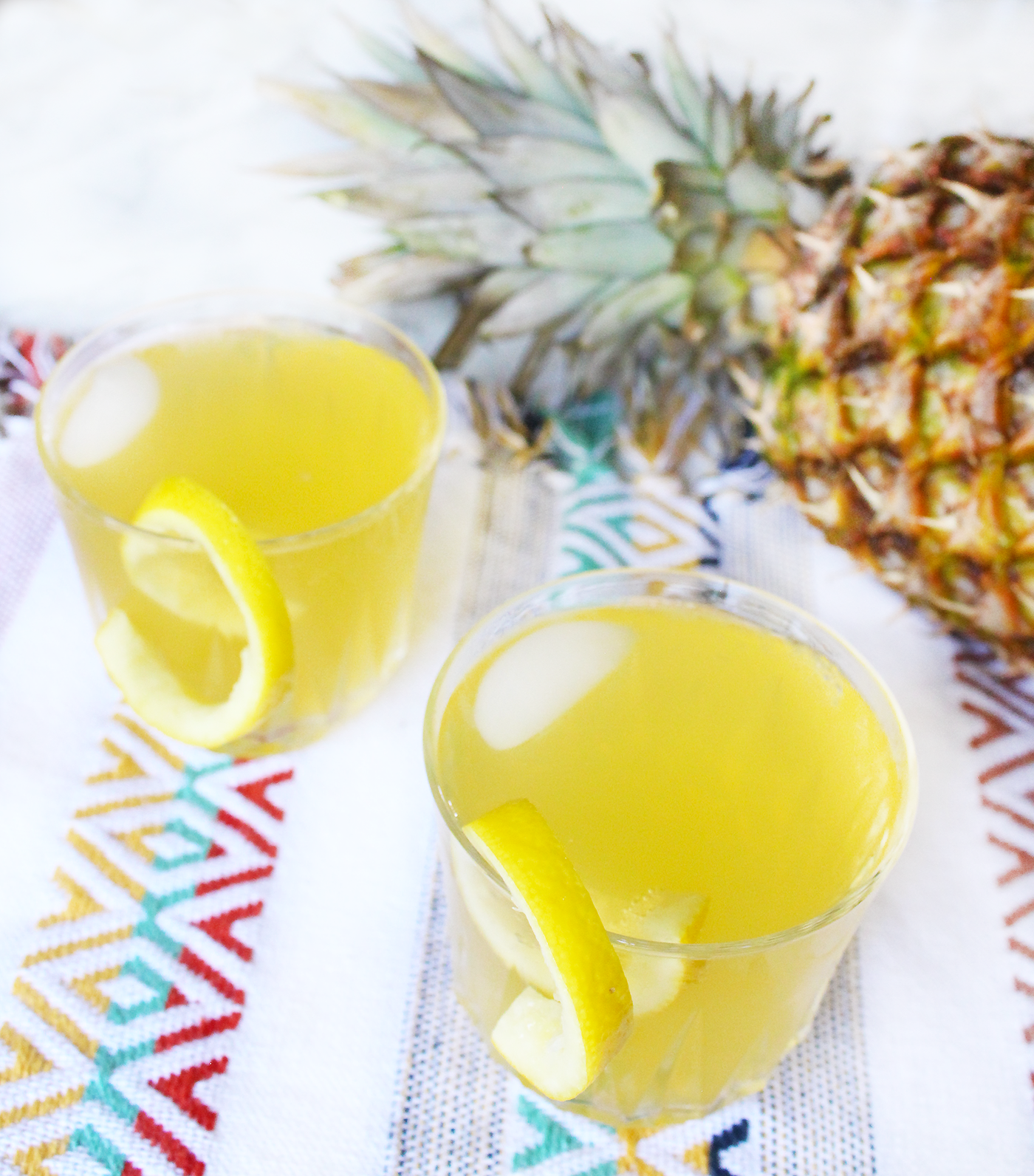 Skinny Coconut Pineapple Sparkling Cocktail Recipe