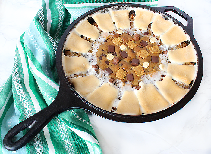 S'mores Skillet Cookie Cake Recipe