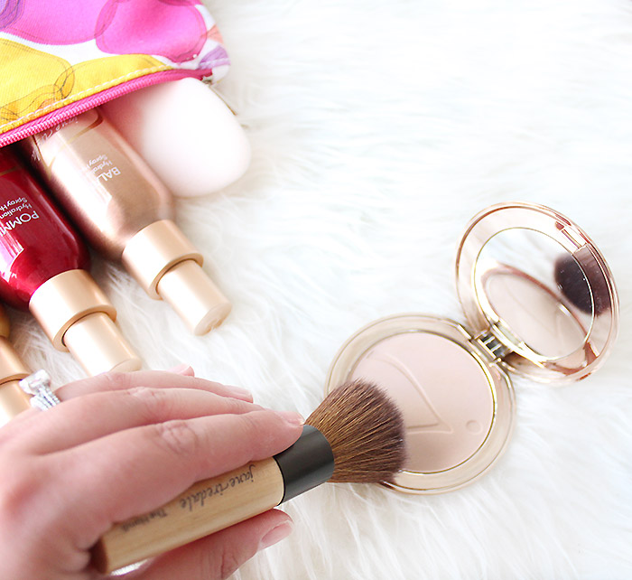 The Benefits of Using Mineral Makeup | Why Mineral Makeup is Best for Your Skin