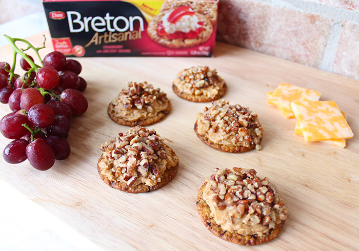 Peanut Butter Pecan Cracker Bites Recipe