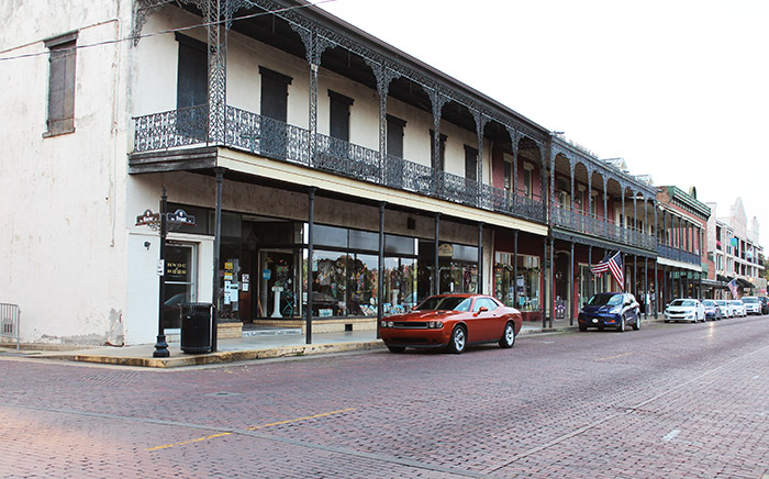 Downtown Walking Tour Natchitoches, LA - The Ultimate Natchitoches Travel Guide: Where to Eat, Stay, & Play