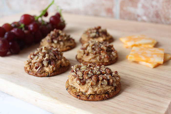 Peanut Butter Pecan Cracker Bites Recipe