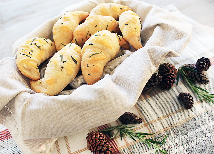 Rosemary Ricotta Crescent Rolls Side Bread Recipe | Pillsbury Crescent Rolls Recipes