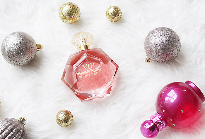 Holiday Gifts for the Fragrance Junkie