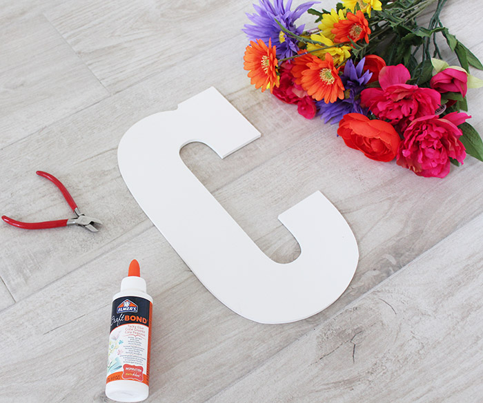 DIY Floral Monogram Initial Tutorial