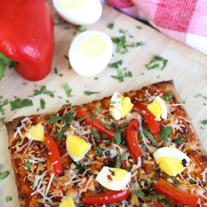 Spicy Curry Flatbread Pizza