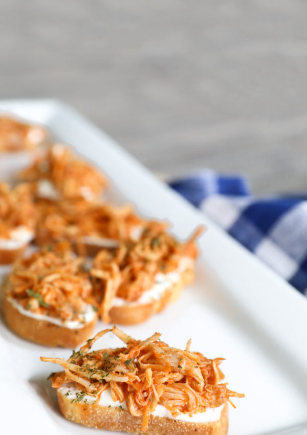 Buffalo Chicken Crostini Bites