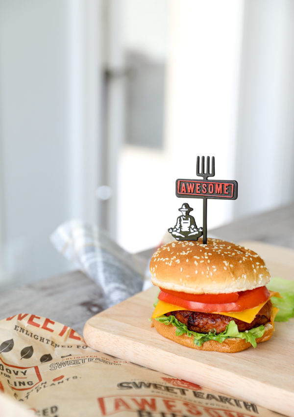 Easy Juicy Meatless Plant-Based Burger Recipe